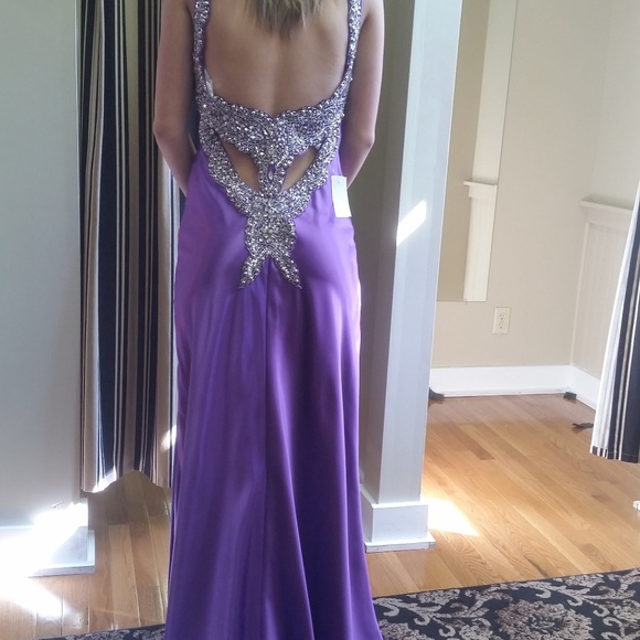 Long purple Prom dress - Picture 2 of 5